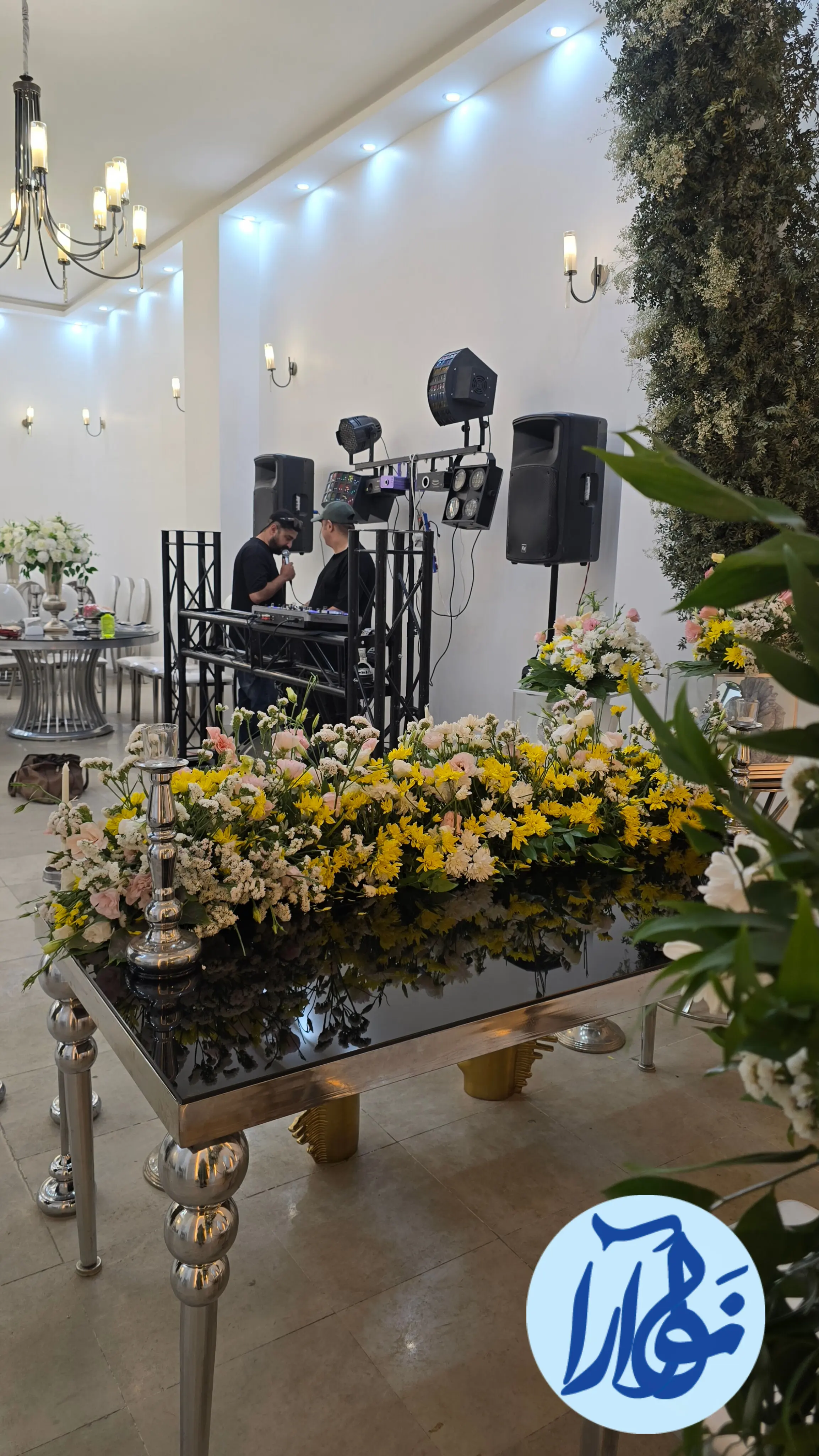 جشن تولد کودک با تم ماشین و دکوراسیون فانتزی در تهران - خدمات نوا آرا