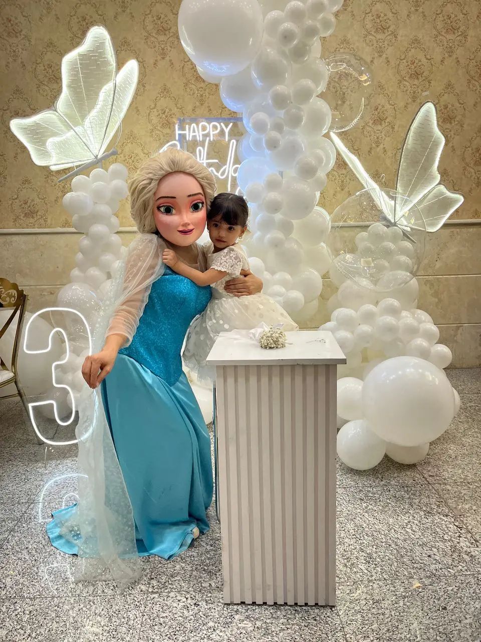 تن‌پوش شخصیت بتمن برای جشن تولد | اجاره تن‌پوش مراسم | بهترین خدمات تولد