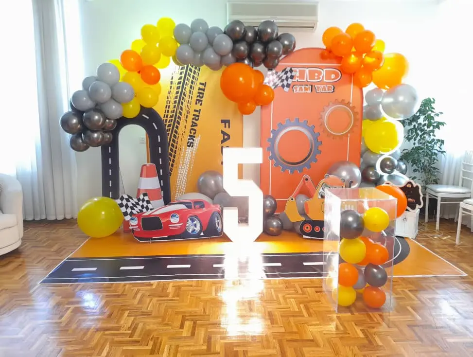 جشن تولد مشترک کودک و والدین | مراسم خانوادگی | تشریفات مجالس نوا آرا